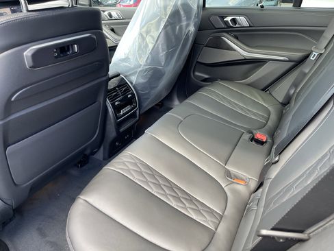 New 2026 BMW X5 M60i image 16