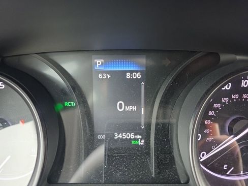 Used 2023 Toyota Camry SE w/ Convenience Package image 18