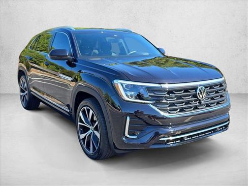 New 2026 Volkswagen Atlas Cross Sport SEL Premium R-Line image 9