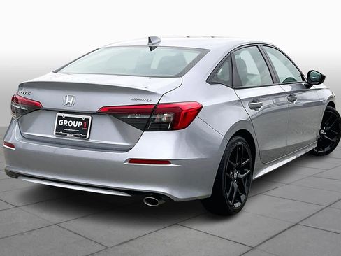 Used 2022 Honda Civic Sport image 13