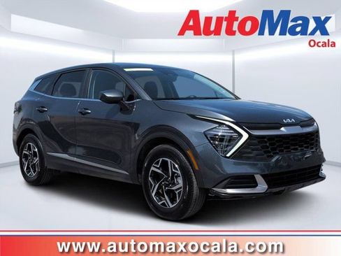 Used 2025 Kia Sportage LX FWD image 1