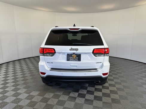 Used 2022 Jeep Grand Cherokee Limited image 9