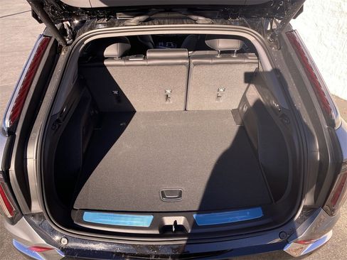 New 2026 Cadillac Optiq Sport 2 image 31