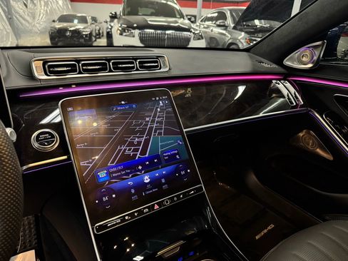 Used 2024 Mercedes-Benz S 63 AMG S image 17