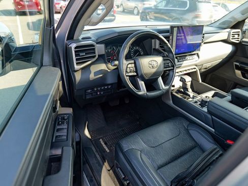 Used 2023 Toyota Tundra Limited AWD/4WD image 17