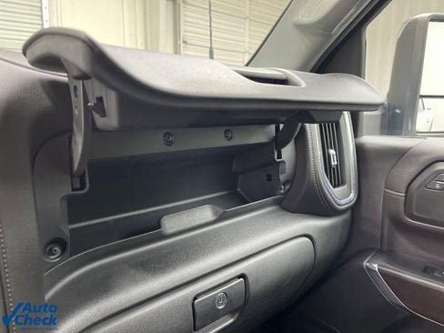 Used 2020 GMC Sierra 2500 SLT w/ SLT Convenience Package image 28