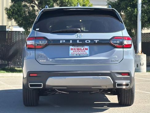 New 2026 Honda Pilot Elite image 5