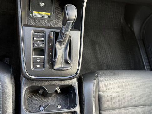 Used 2023 Honda CR-V EX-L image 27