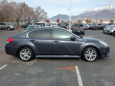 Used 2013 Subaru Legacy 2.5i Limited image 2