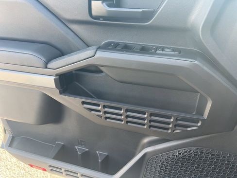 Used 2025 Toyota Tacoma SR5 image 16