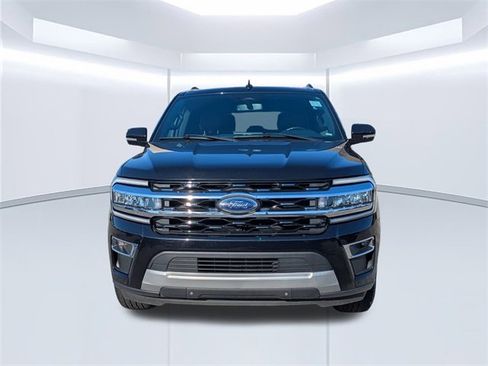 Used 2024 Ford Expedition Max Limited image 9