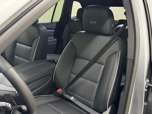 New 2025 Buick Enclave Sport Touring w/ Trailering Package, 5000 lbs. image 42