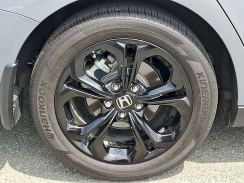 Used 2025 Honda Accord SE image 8