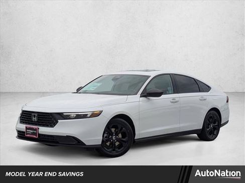 New 2025 Honda Accord SE image 1