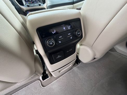 Certified 2021 GMC Acadia Denali w/ Denali Technology Package AWD/4WD image 26