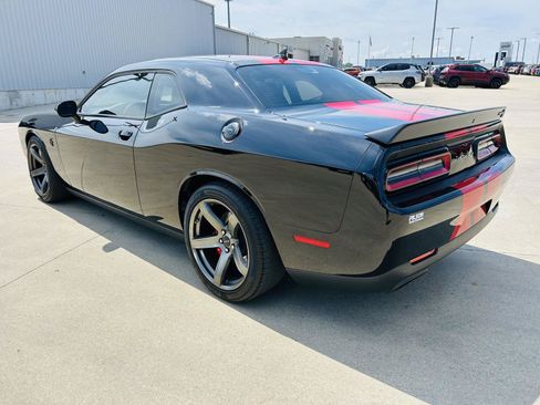 Used 2019 Dodge Challenger SRT Hellcat Redeye RWD image 33