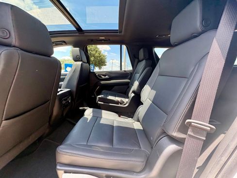 Used 2024 Chevrolet Tahoe Z71 w/ Z71 Off-Road Package AWD/4WD image 12
