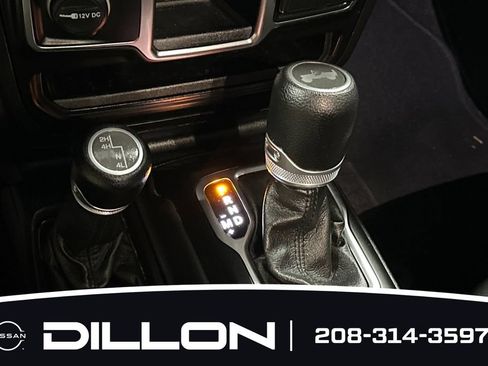 Used 2021 Jeep Wrangler Sport AWD/4WD image 23