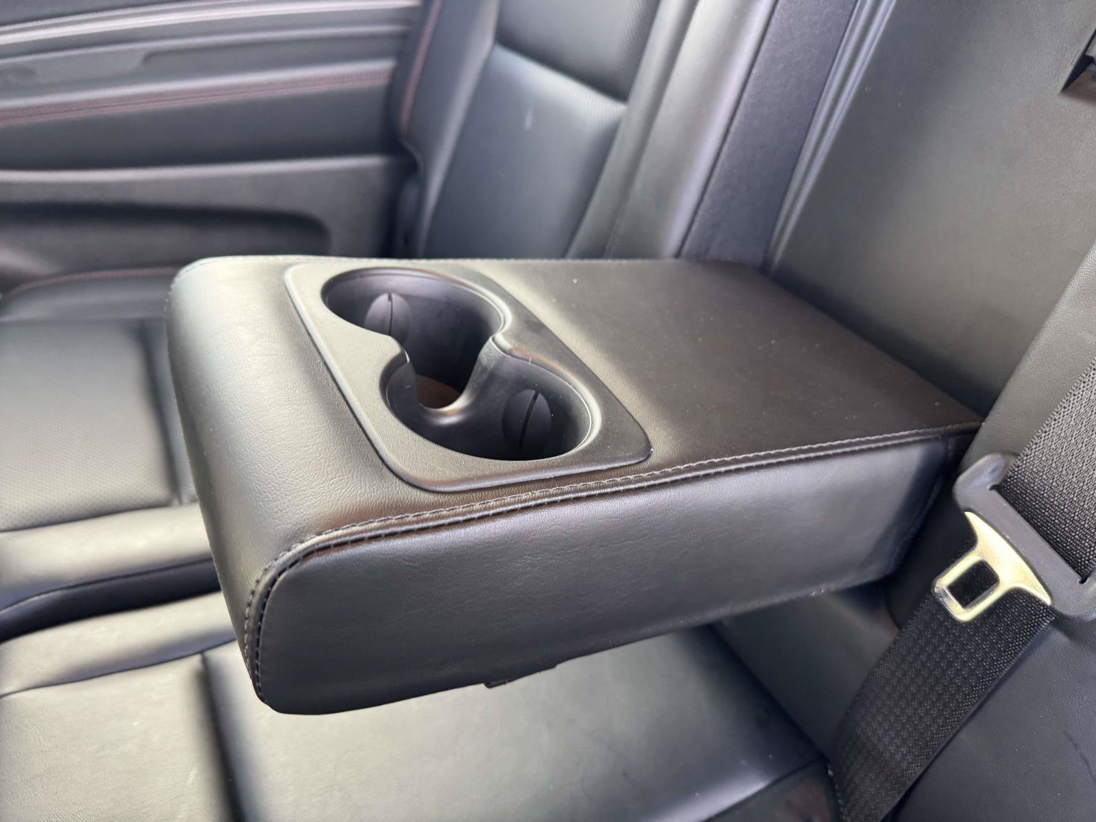 Used 2025 Dodge Durango GT AWD/4WD image 38