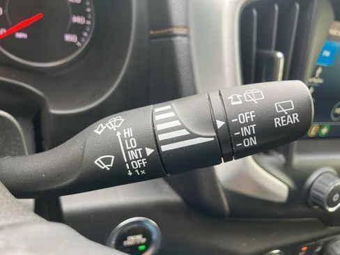 Used 2021 GMC Terrain SLT w/ Elevation Edition image 19