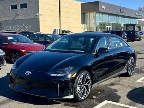 New 2024 Hyundai Ioniq 6 SEL image 1