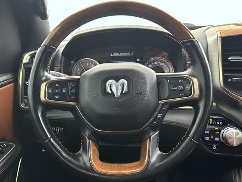 Used 2022 RAM 1500 Limited AWD/4WD image 11