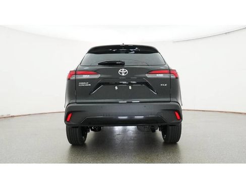 New 2026 Toyota Corolla Cross XLE w/ Convenience Package FWD image 23