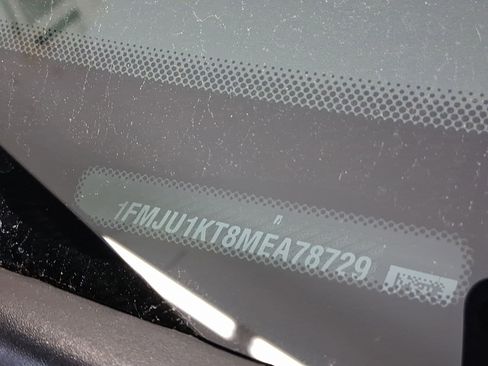 Used 2021 Ford Expedition Limited image 20