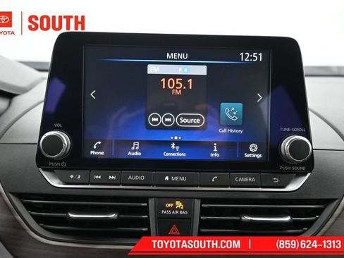 Used 2024 Nissan Altima 2.5 SV AWD/4WD image 13