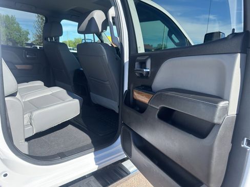 Used 2019 Chevrolet Silverado 2500 LTZ w/ Duramax Plus Package AWD/4WD image 18