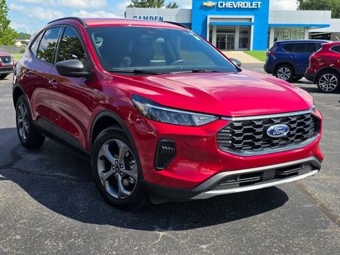 Used 2025 Ford Escape ST-Line w/ Equipment Group 301A FWD image 2