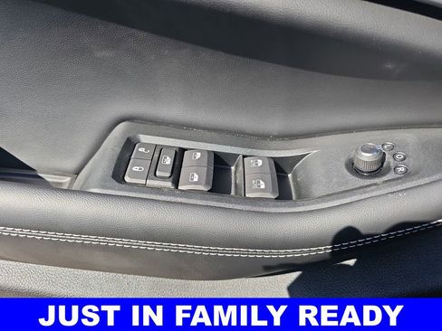 New 2026 Jeep Grand Cherokee L Limited w/ Limited Altitude Package AWD/4WD image 30
