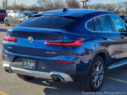 Used 2023 BMW X4 xDrive30i w/ Premium Package image 6
