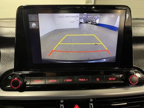 Used 2023 Kia Forte LXS image 27