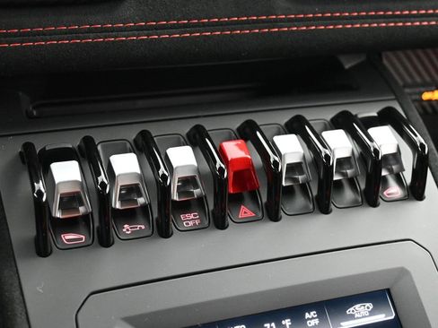 Used 2024 Lamborghini Huracan STO image 22