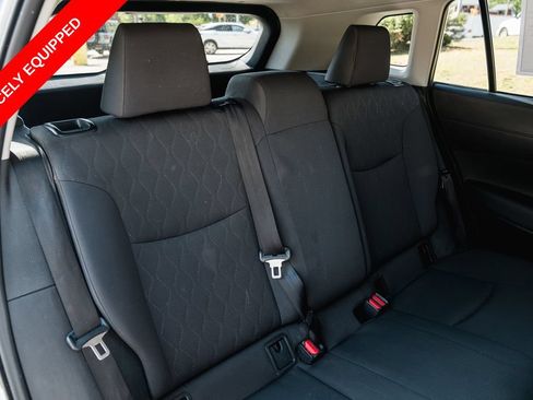 Certified 2024 Toyota Corolla Cross LE FWD image 27