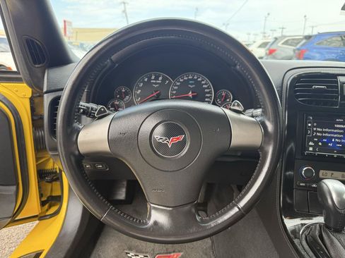 Used 2008 Chevrolet Corvette Coupe RWD image 13