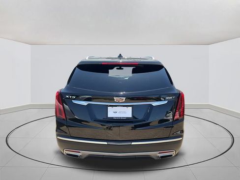 Certified 2022 Cadillac XT5 Premium Luxury FWD image 13
