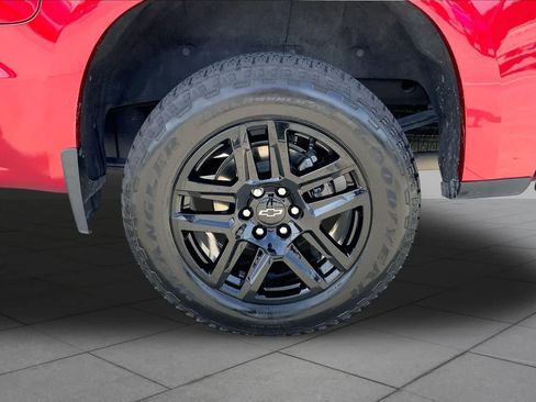 Used 2024 Chevrolet Silverado 1500 RST AWD/4WD image 11