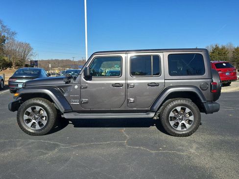 Used 2020 Jeep Wrangler Unlimited Sahara image 8