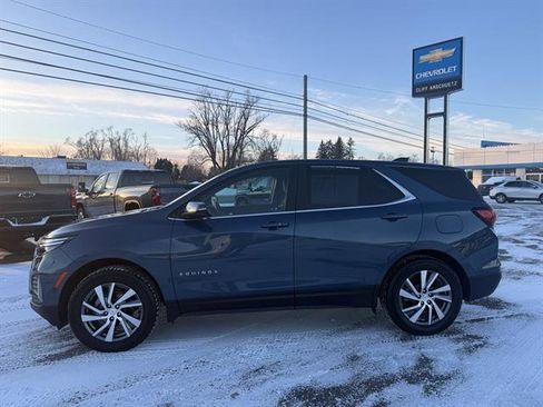 Used 2024 Chevrolet Equinox LT image 4