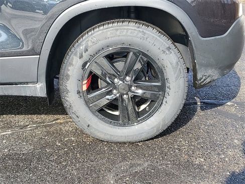 Certified 2016 Chevrolet Trax LT w/ LT Convenience Package image 30