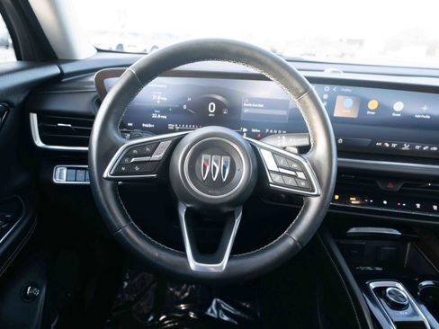 Used 2024 Buick Envision Preferred image 21