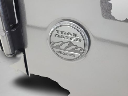 Used 2025 Jeep Wrangler Sport AWD/4WD image 8