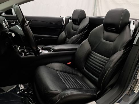 Used 2013 Mercedes-Benz SL 550 AMG Pkg image 8