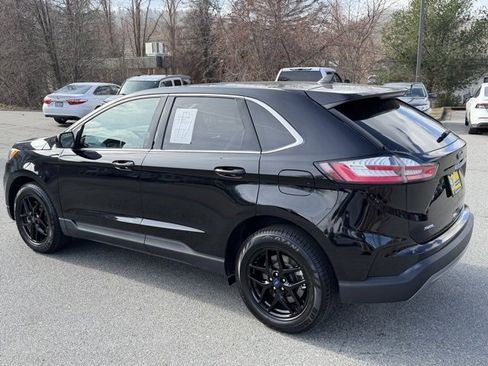 Used 2023 Ford Edge SEL w/ Convenience Package image 7