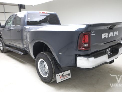 New 2026 RAM 3500 Tradesman AWD/4WD image 3