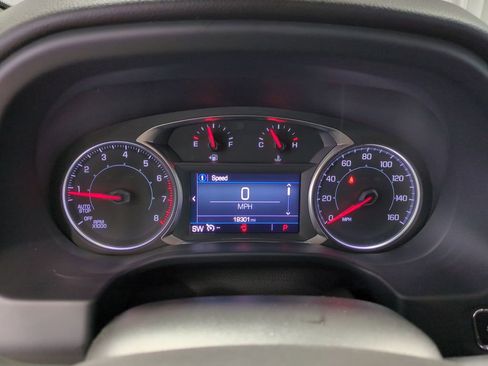 Used 2023 GMC Acadia SLE w/ Driver Convenience Package image 38