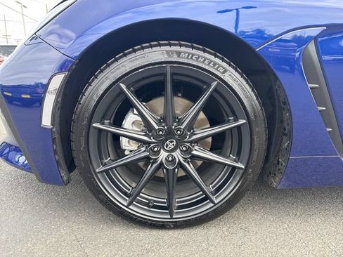 Used 2024 Toyota GR86 Premium RWD image 27