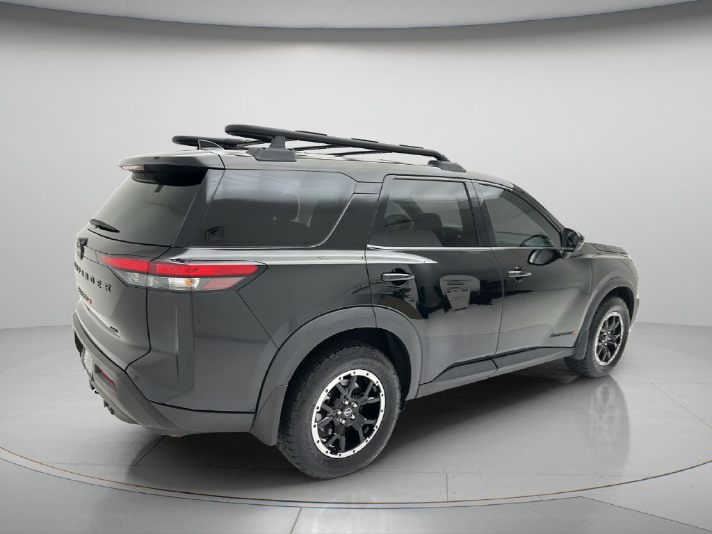 Used 2024 Nissan Pathfinder Rock Creek AWD/4WD image 5